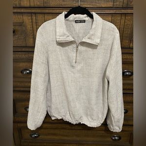 Long sleeve top / never used
